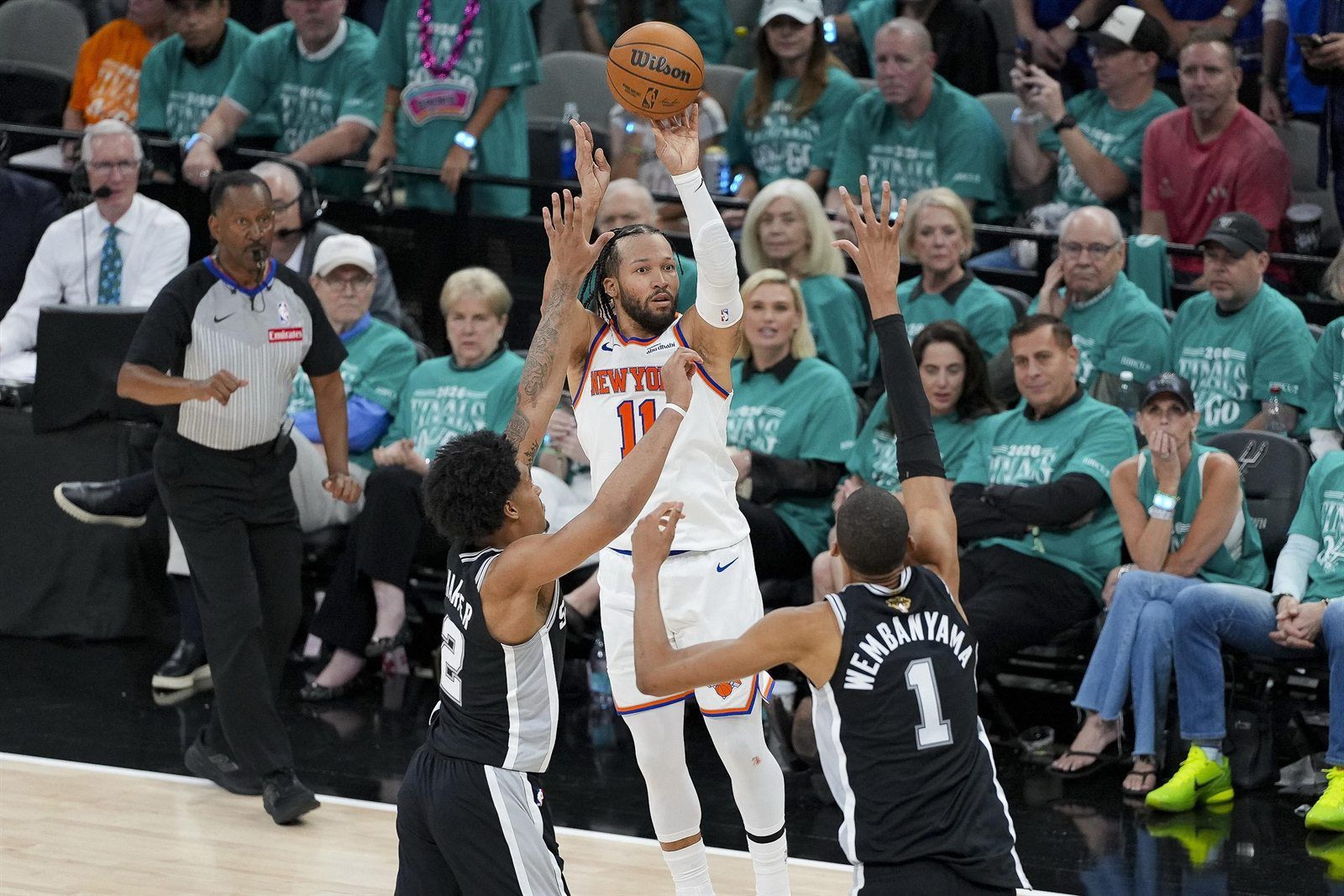 Knicks-Spurs Game 1: How Jalen Brunson Stole the Finish and What Victor Wembanyama Must Fix